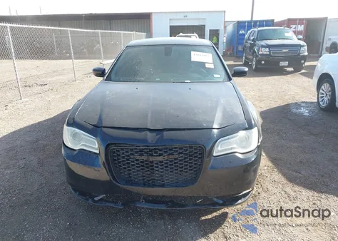 2017 Chrysler 300 300S из США, поврежденный, VIN 2C3CCABG3HH577072